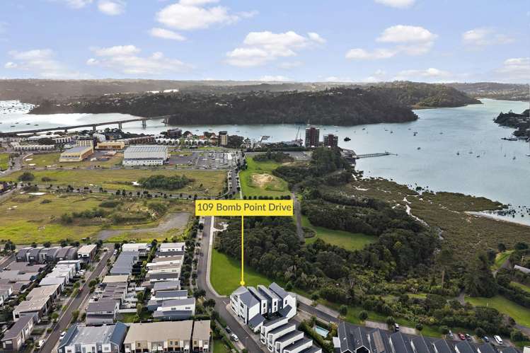109 Bomb Point Drive Hobsonville_1