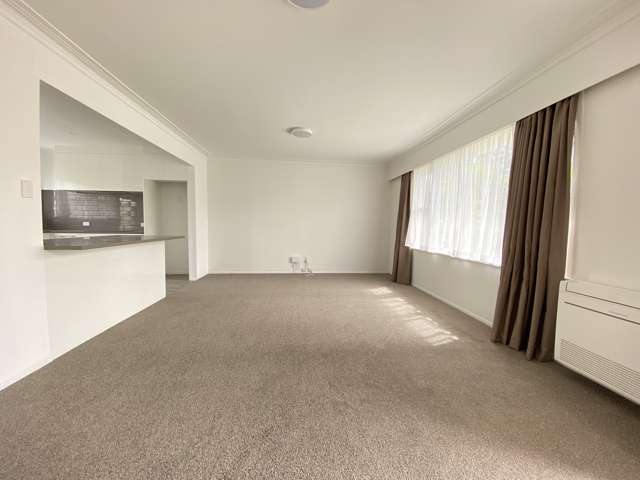 2/63 Rawhiti Road One Tree Hill_2