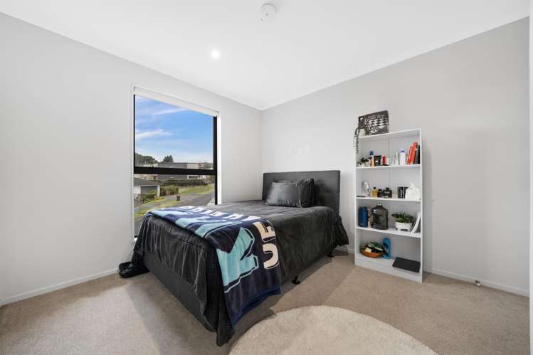 68 Matairangi Avenue Totara Heights_6