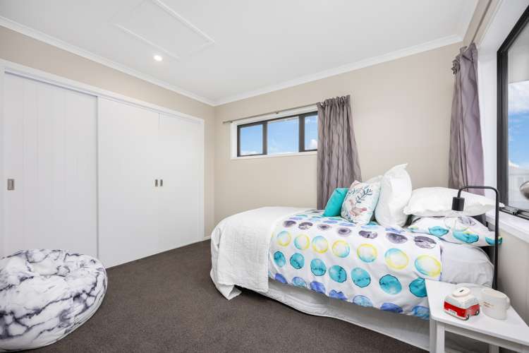 24 Buccaneer Court Gulf Harbour_21