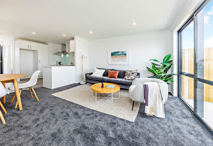 11 Saddleback Crescent Papakura_1