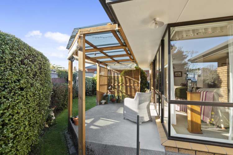 10 Ledger Close Richmond_2