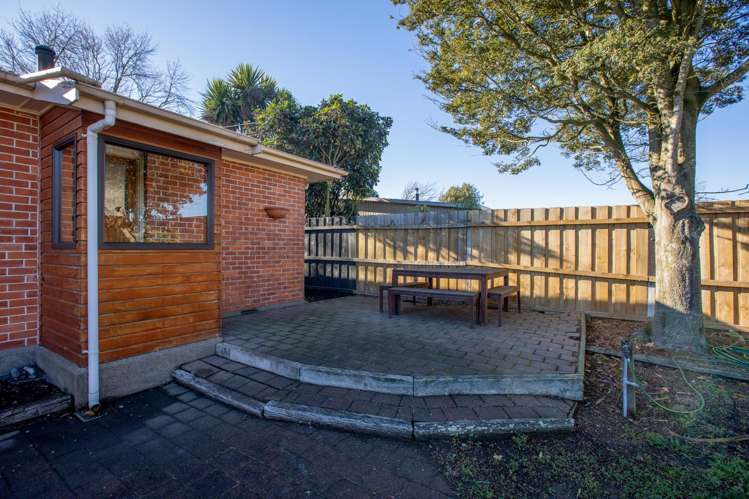 143 Horndon Street Darfield_21
