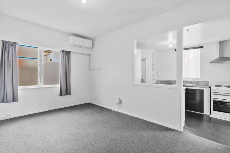 35A Blockhouse Bay Road 10016_2