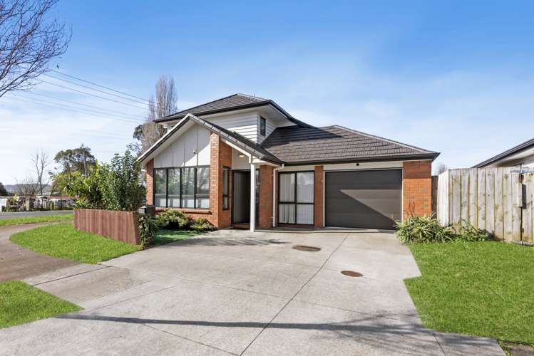 2 Takahe Avenue Takanini_24