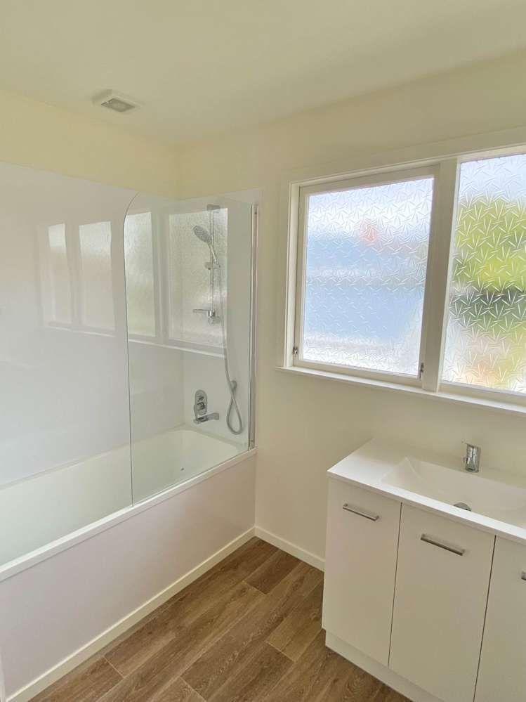 2/12 Wairakei Street Greenlane_6