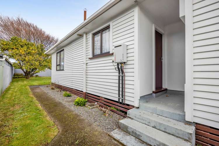 14 Karaka Street Merrilands_28