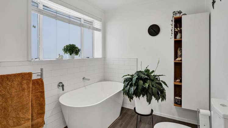 13B Hine Street New Plymouth Central_12