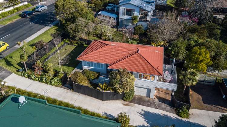 50 Uxbridge Road Mellons Bay_13