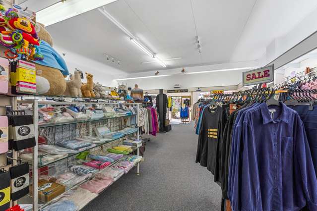 296 Broadway Marton_3