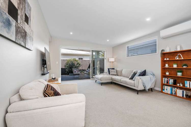 25 St Pauls Drive Brookfield_6