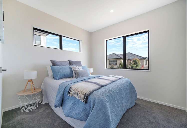 43 McQuoids Road Flat Bush_11