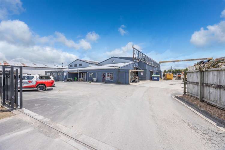 140 Collins Road Melville_29