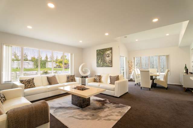 8 Neston Grove Churton Park_1
