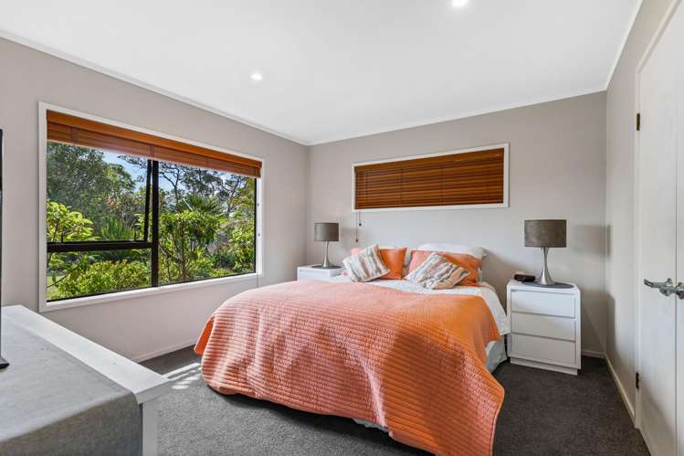 175 Oaia Road Muriwai Beach_38