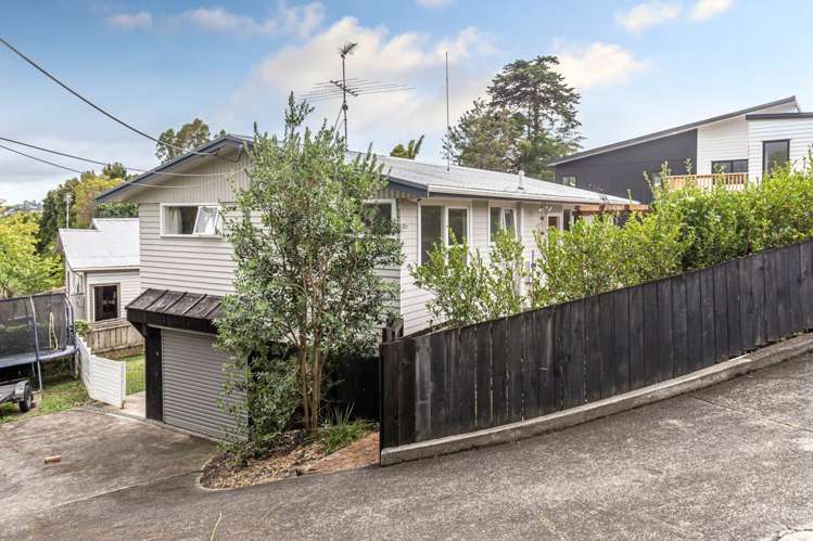 97 Carlisle Road Torbay_1