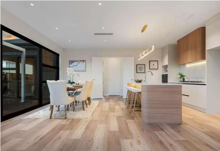 66 Tipu Crescent Milldale_4