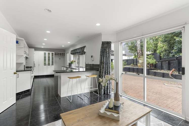 9 Nathan Close Somerville_8