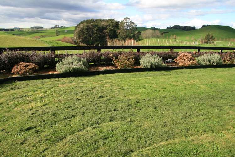 190 Kaimata Road Inglewood_23