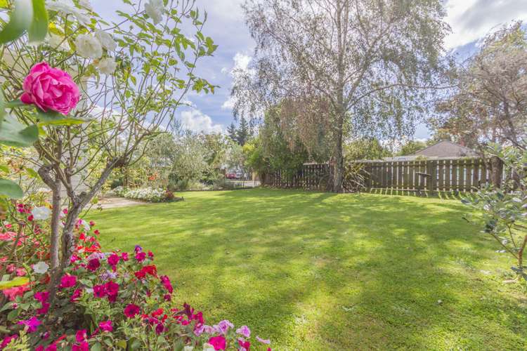 26 Masters Crescent Masterton_10