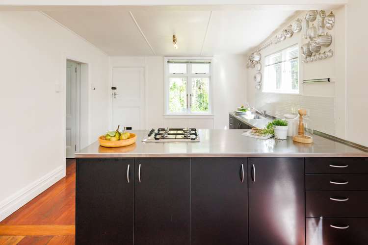 286b College Street West End_7