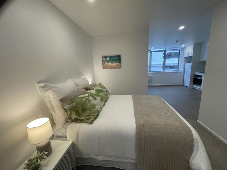501/26 Waring Taylor Street 1372_1