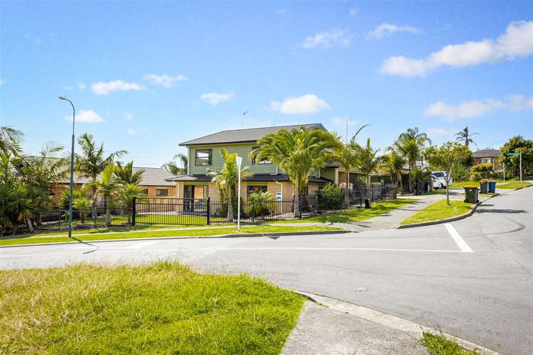 59a Hewlett Road Massey_30