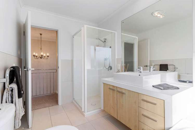 42 Coachman Drive Flat Bush_21