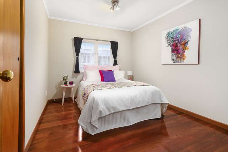 244 Te Atatu Road Te Atatu South_6