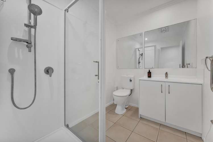 14/3 Ambrico Place New Lynn_12
