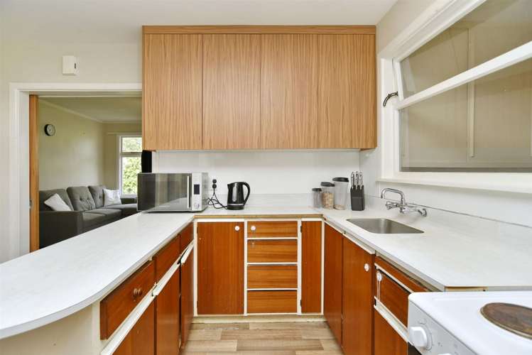 38 Hastings Street Southbridge_9