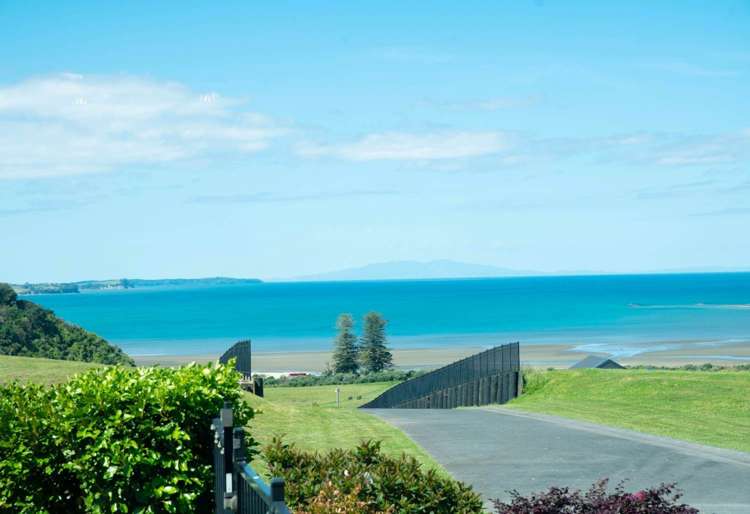 14 Rongoa Road Okura Bush_5