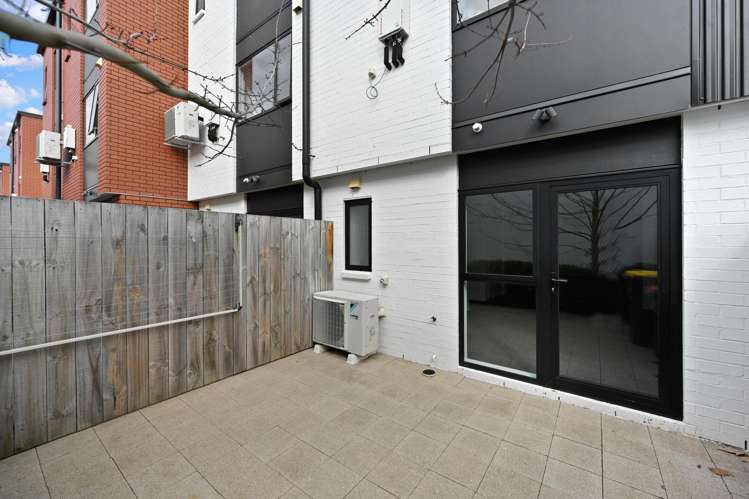 24/182 London Street Hamilton Central_20