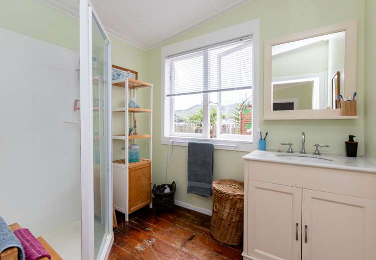 28 Station Road Paeroa_10