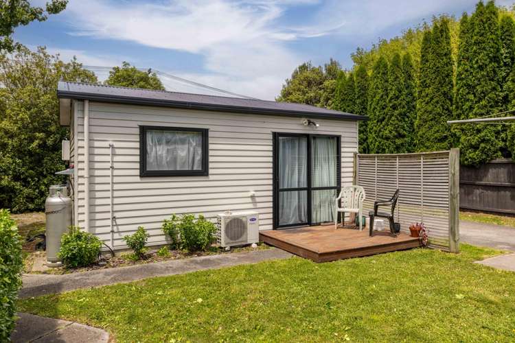 15 Attlee Crescent Bryndwr_16