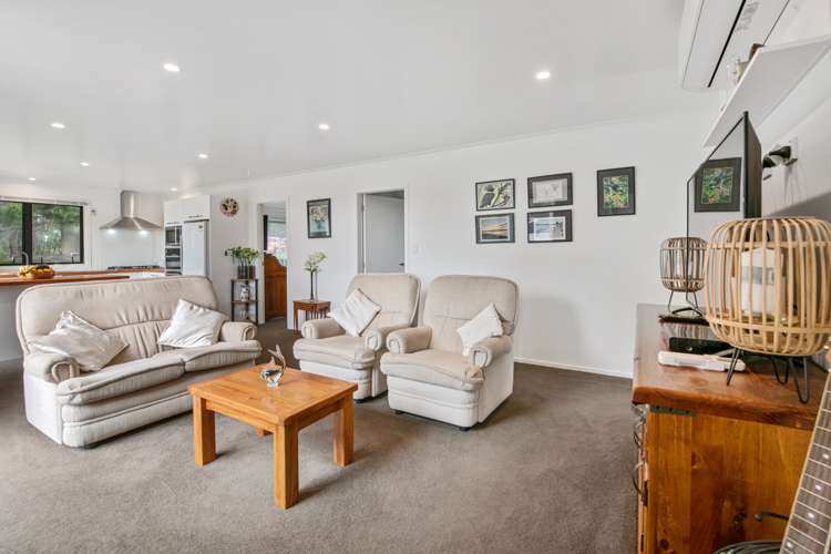 146 Maukutea Drive Kawhia_4