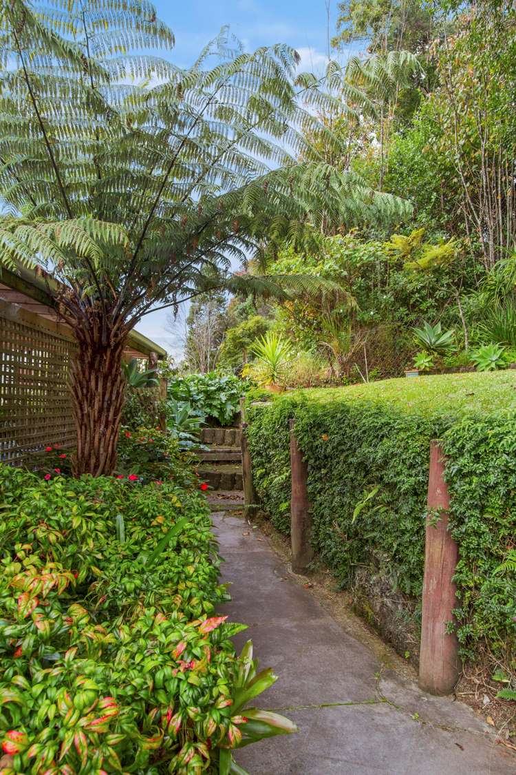 8 Staincross Street Green Bay_18