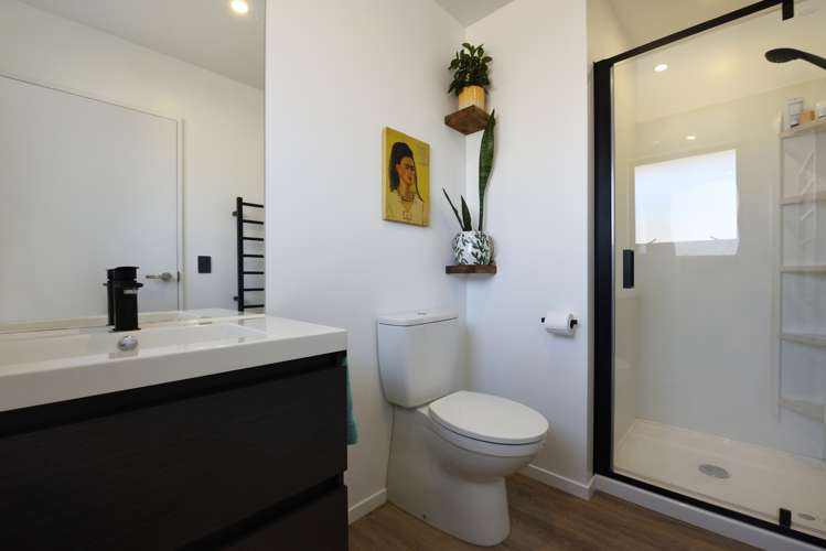 9 Camberley Road Richmond_15