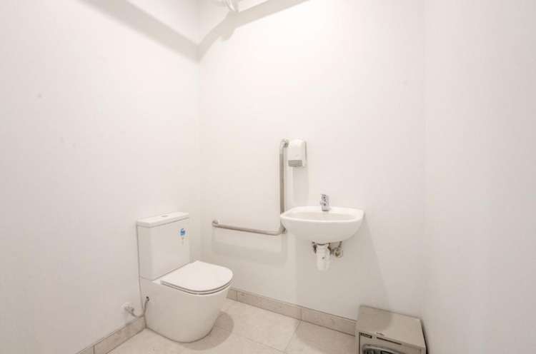 372-376 Broadway Newmarket_8