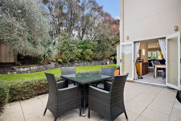 6 Chardonnay Rise Henderson_7