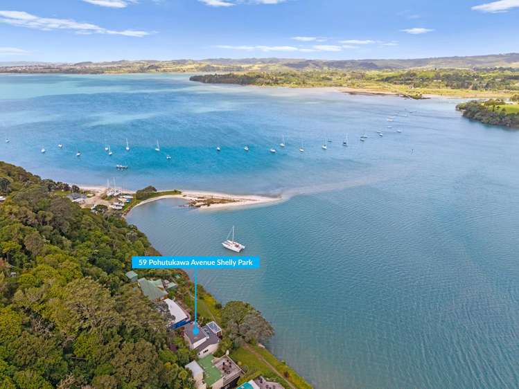 59 Pohutukawa Avenue Shelly Park_34