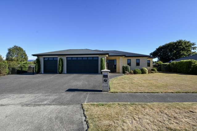 Well-Built, Triple Car Garaging  Central Carterton