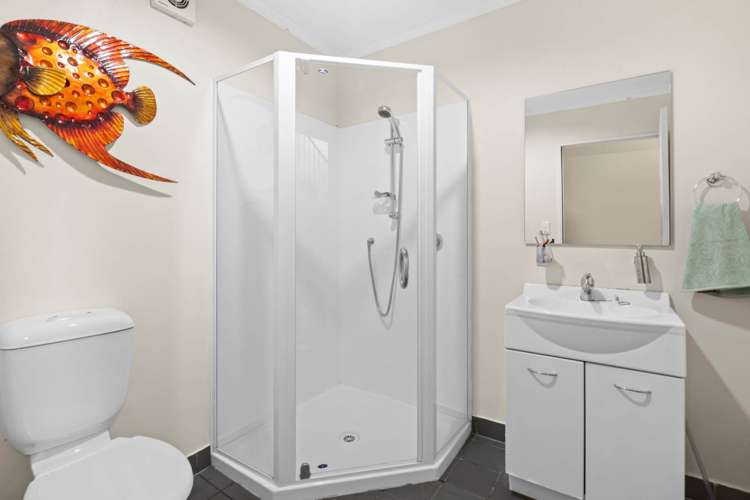 71 William Bayes Place Red Beach_24