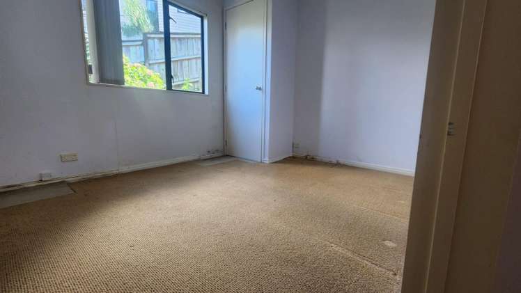 A/61 Goodall Street Hillsborough_13