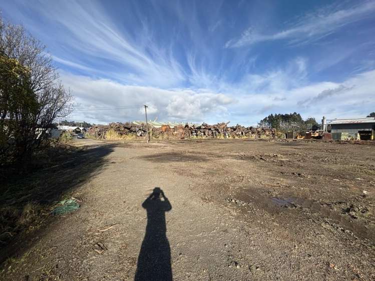 214 Main Road Kumeu_5