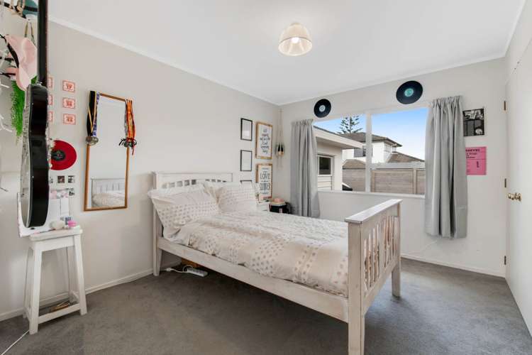 38 Settlers Grove Orewa_17