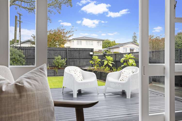 25 Miro Road Mangere Bridge_16