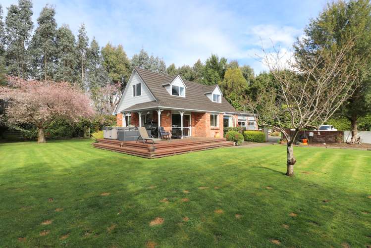 213 West Plains School Road West Plains_18