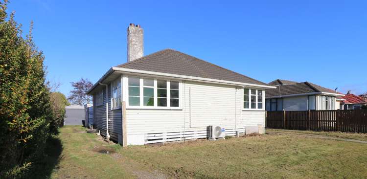 279 Saint Andrew Street Glengarry_16