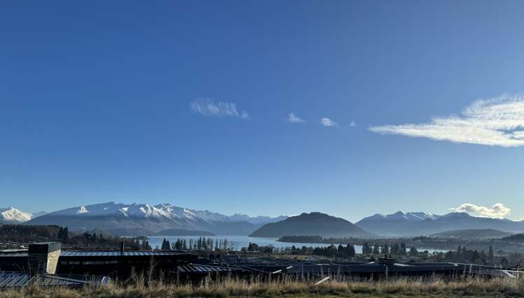 2 Petalite Lane Wanaka_2